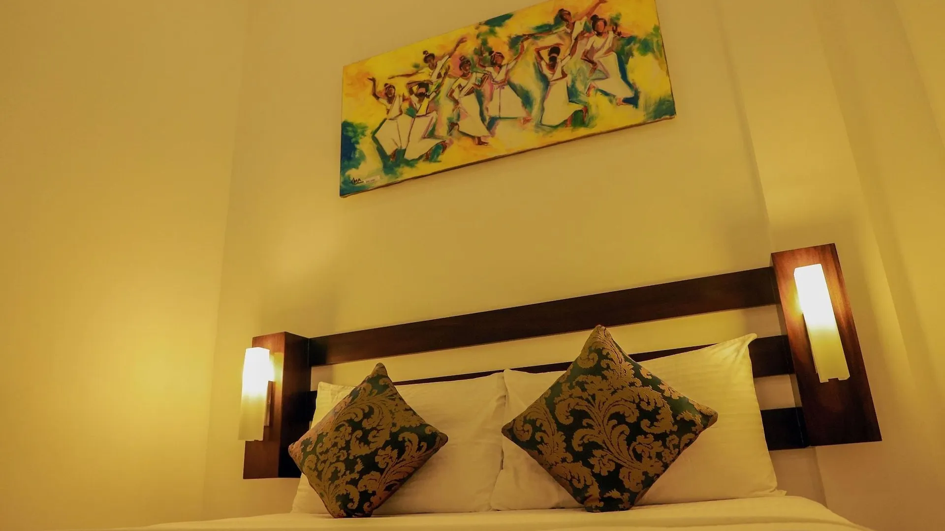 Blue Water Boutique Hotel Negombo 3*,  Sri Lanka