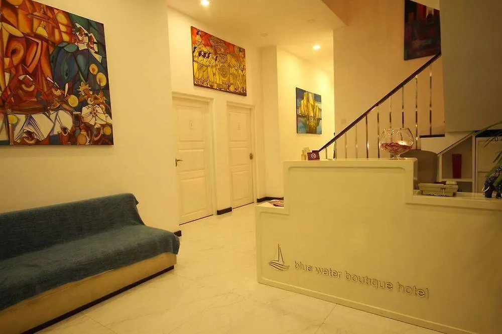 Blue Water Boutique Hotel Negombo