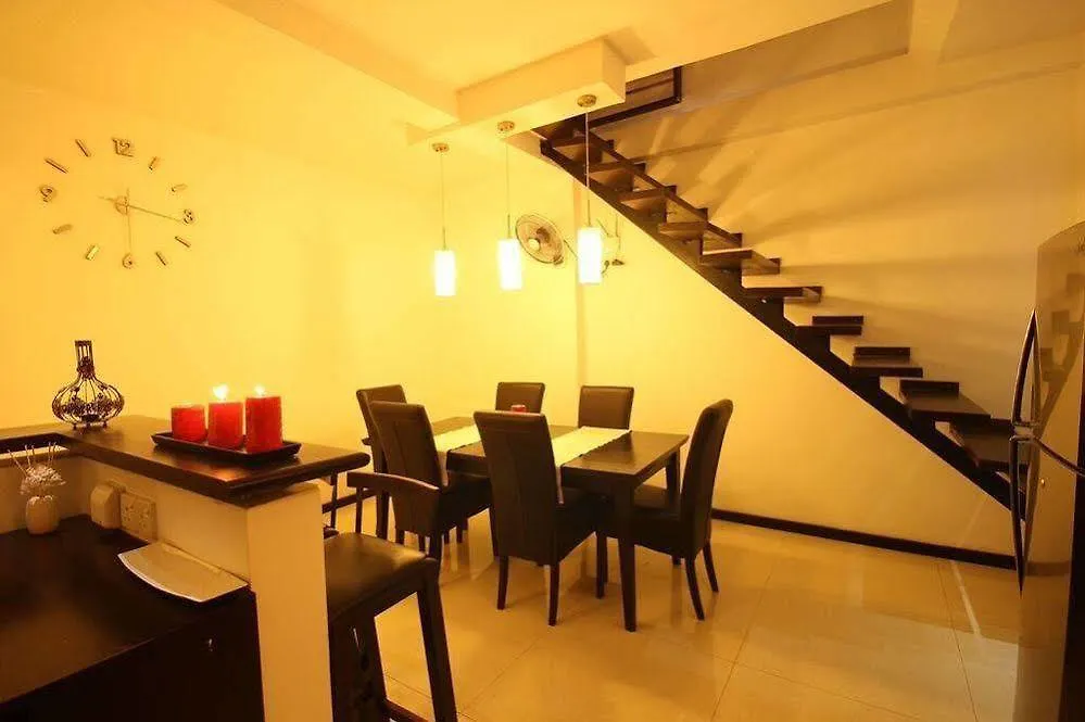Blue Water Boutique Hotel Negombo